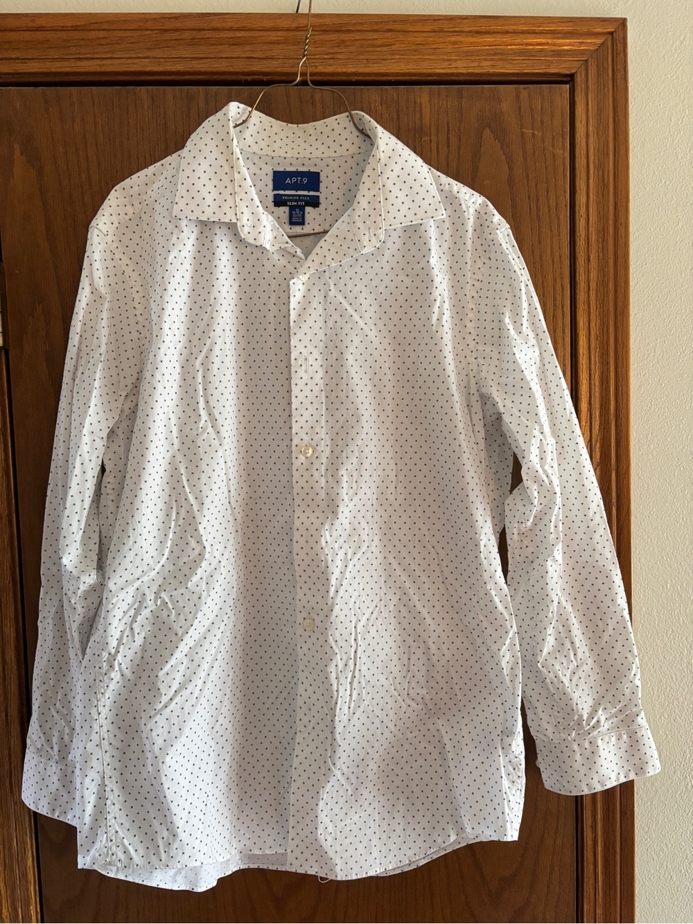 Apt. 9 White Button-Up Shirt with Small Navy Dot Pattern